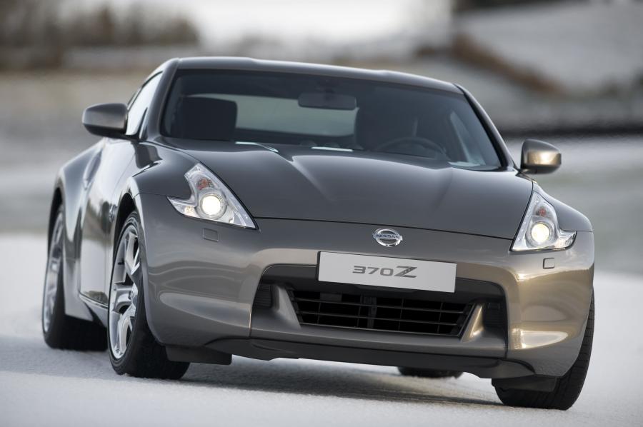  Nissan 370Z 2009 года  (фото 38 из 192)